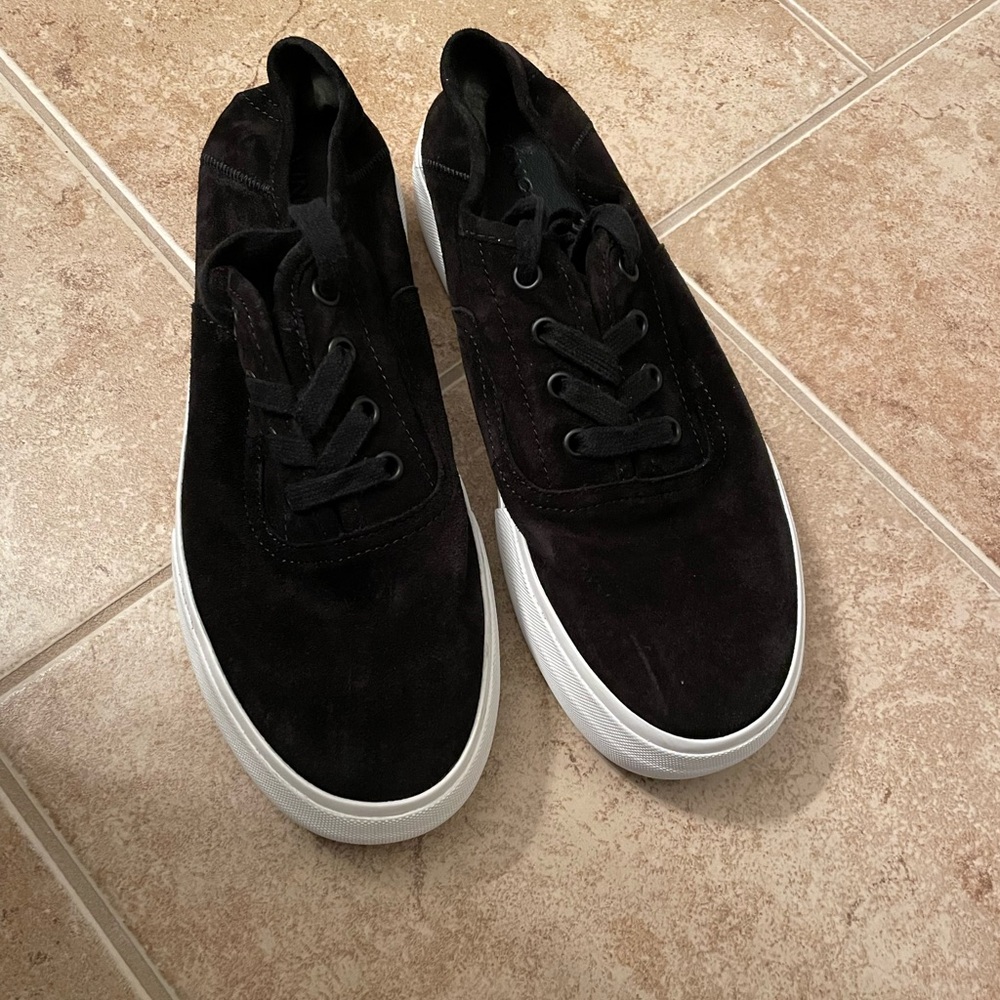 Vince black suede shoes size 8